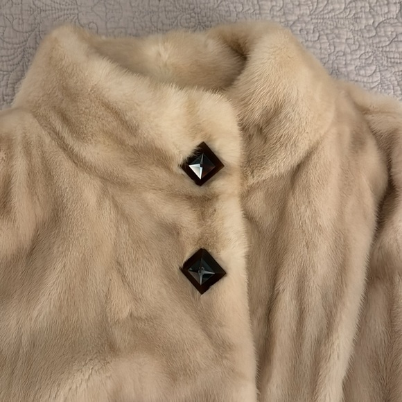 Rindi Fur Jacket (Italy) size M great condition - Picture 1 of 6